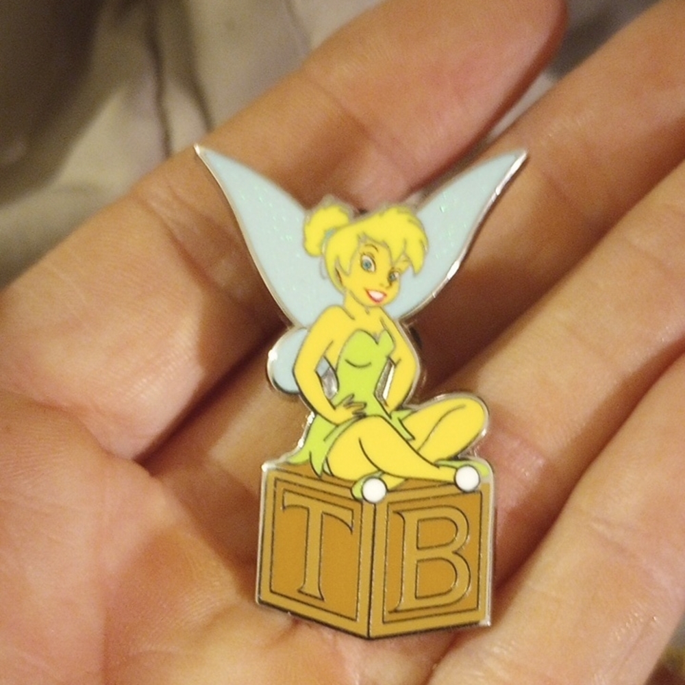 Disney Tinker Bell Pin with Green and Gold Accents